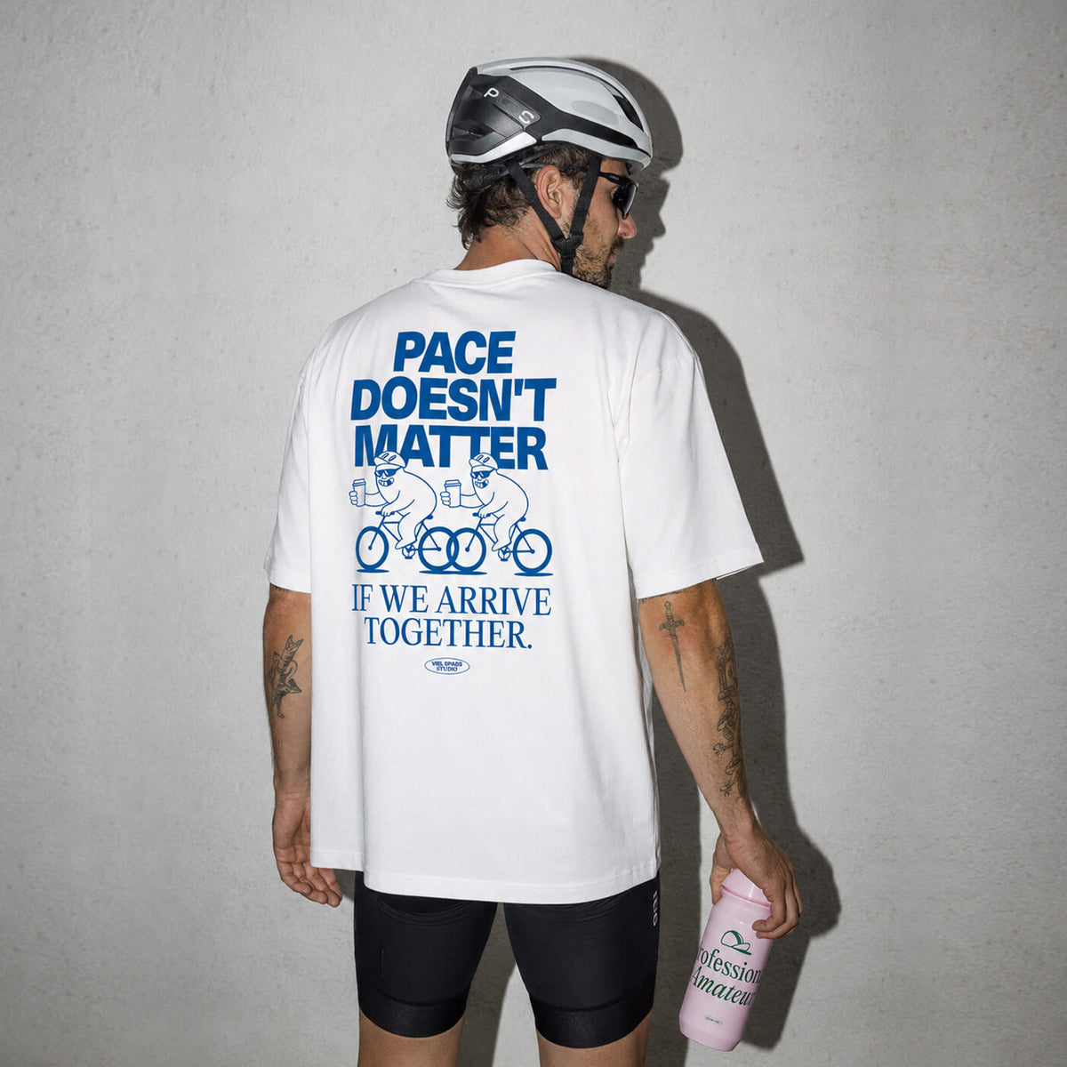 «Coffe, Bikes and easy rides» T-Shirt (oversized) – Viel Spass Studio
