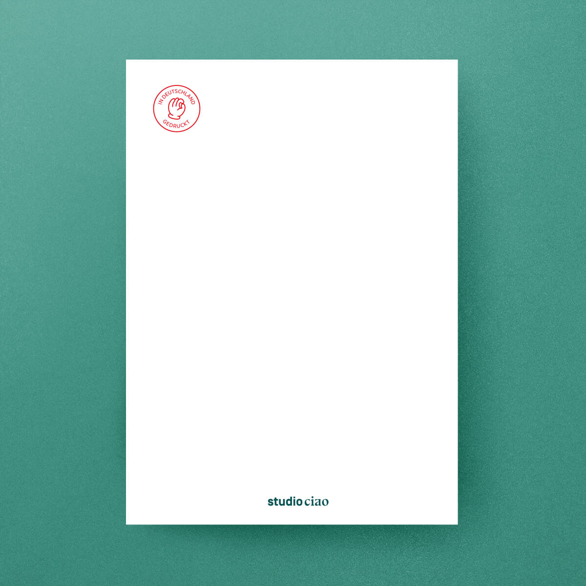 «I‘m beginning to look a lot like Christmas» Postkarte, Din A6 – B2B